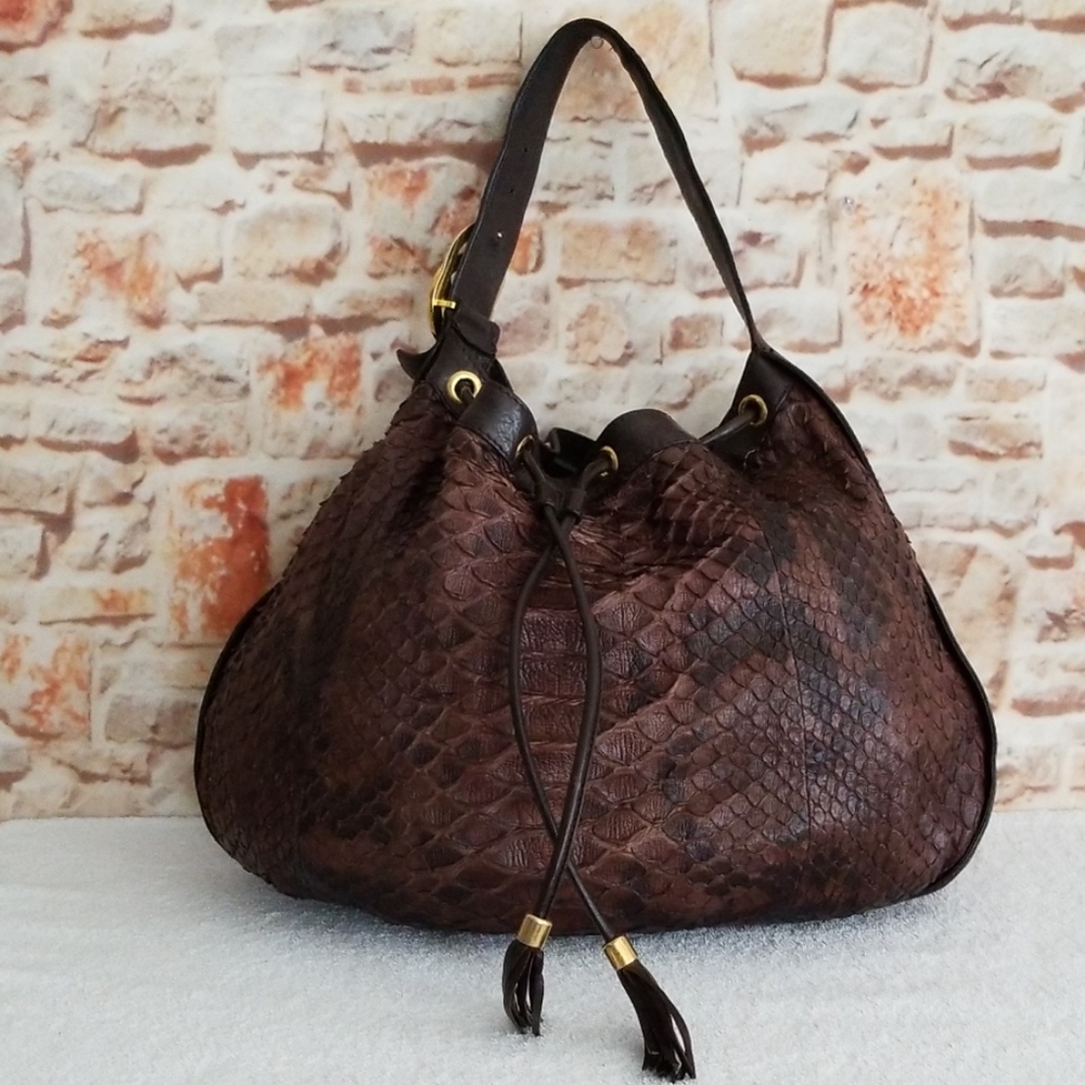 Gucci Python Interlocking Icon Shoulder Bag - image 1